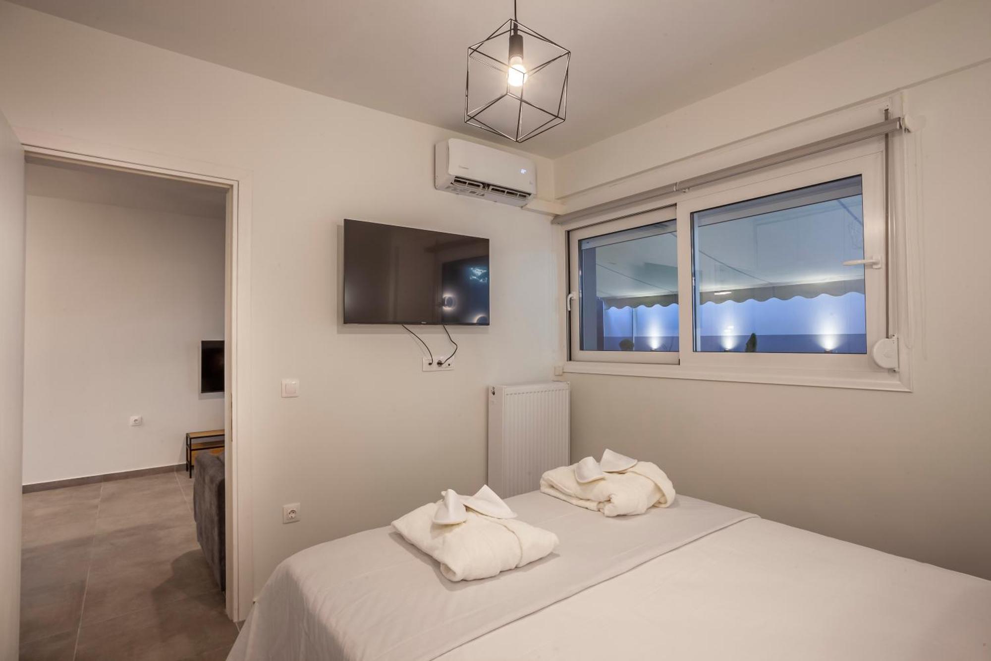 Aretha-Simone-Your Urban Stay Thessaloniki Exterior photo